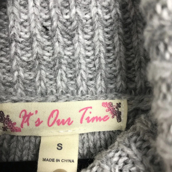 Cowlneck Tunic Pullover - Picture 3 of 5